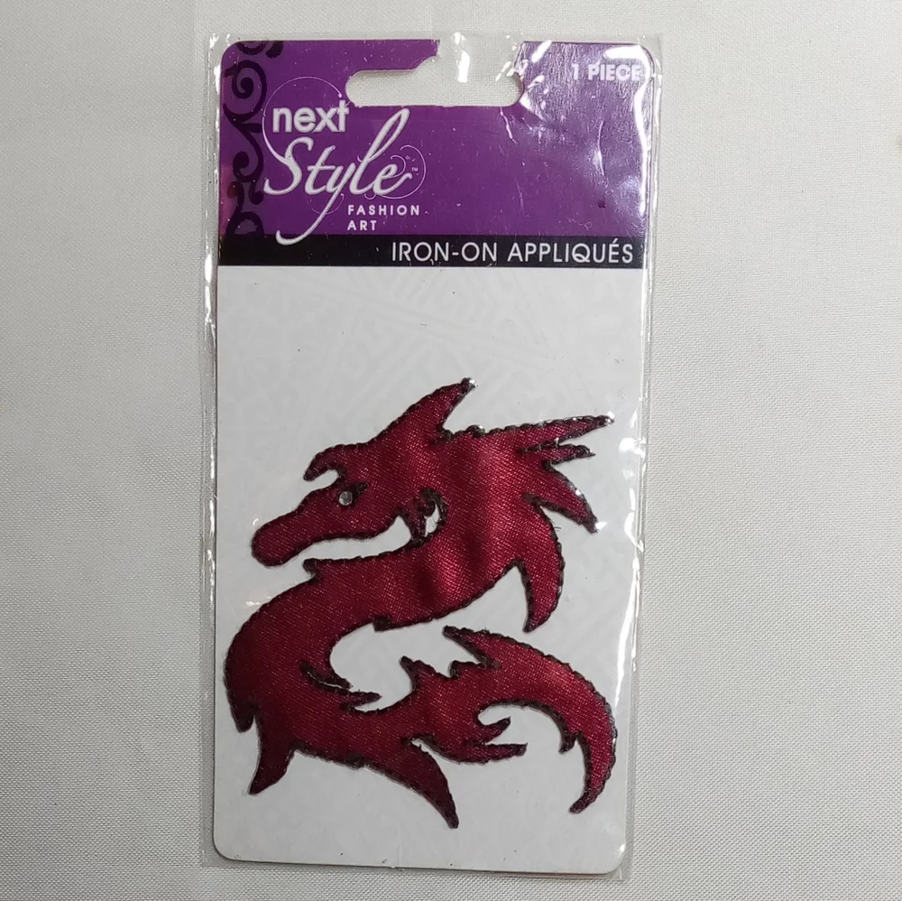 Bundle of 2 Fashion Art Embroidered Red Dragon Applique Iron On Patches